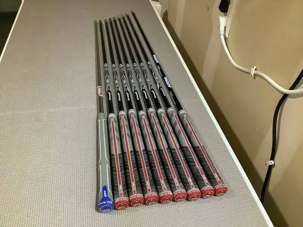 UST Mamiya Recoil Dart F3 75 .355 Regular Flex Shafts + Bonus Shafts
