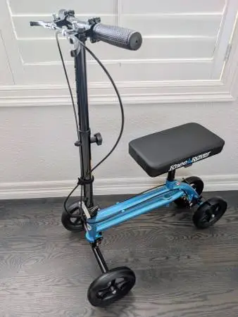 Knee Rover knee walker/scooter - brand new, unused
