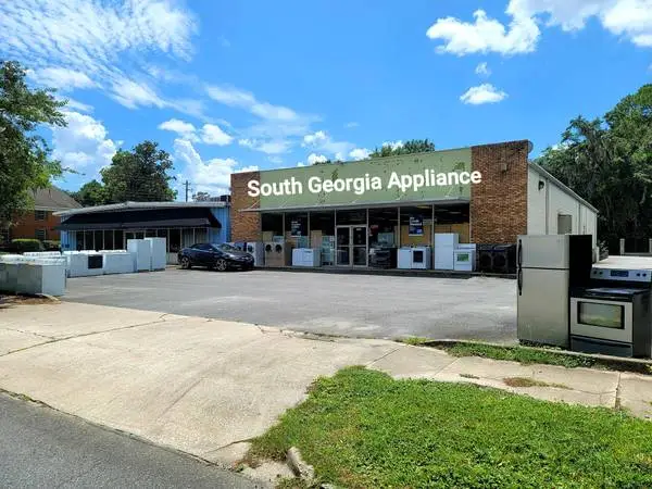 NEED APPLIANCE PARTS OR SERVICE? SHOP THE BEST! FORGET THE REST!