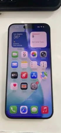 Apple iPhone 15 Pro Max 256GB - UNLOCKED