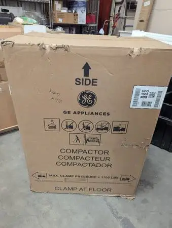 15 in. Trash compactor