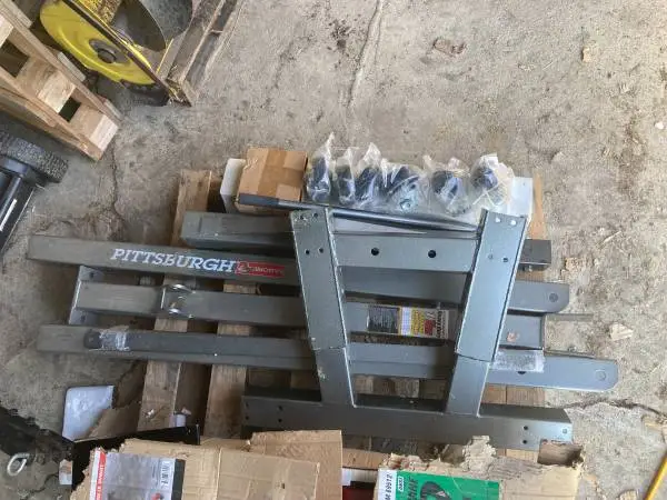 Pittsburg 1 Ton Engine Hoist