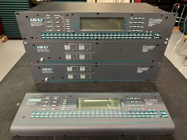 ASHLY 4.24GII DSP + Slave Units & Remote Bundle