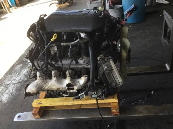2004 SILVERADO 6.0 ENGINE