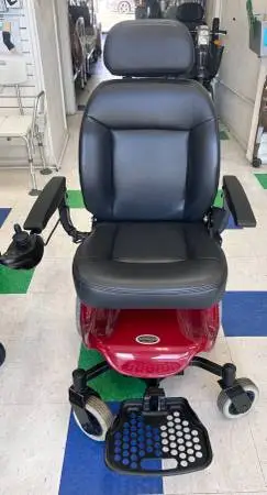 Like New Power Chair, Streamer, Red