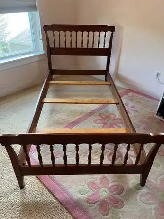 Pair of Vintage Henkel Harris Solid Black Cherry Spindle Twin Beds