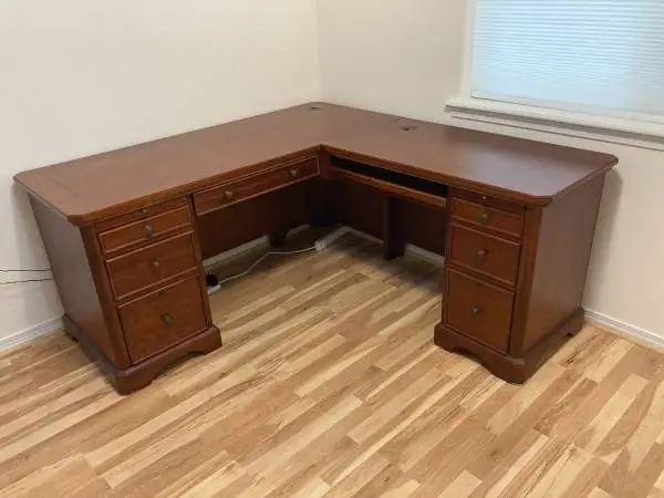 Beautiful Large Office Desk