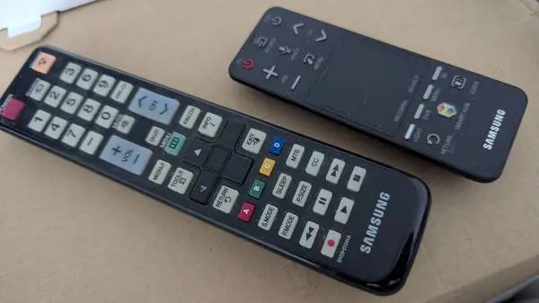 📺 Samsung TV Remote Control ( Regular and Smart)