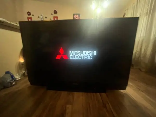 Mitsubishi 65 HD TV Model #WD-65737