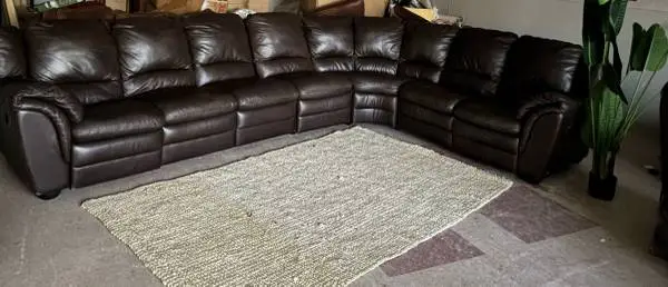 ITALIAN GENUINE LEATHER NATUZZI SECTIONAL COUCH, DELIVERY INCLUDED