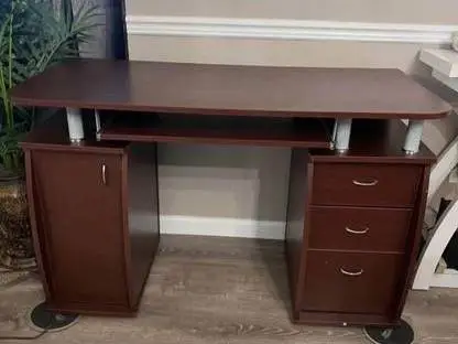 Nice Desk