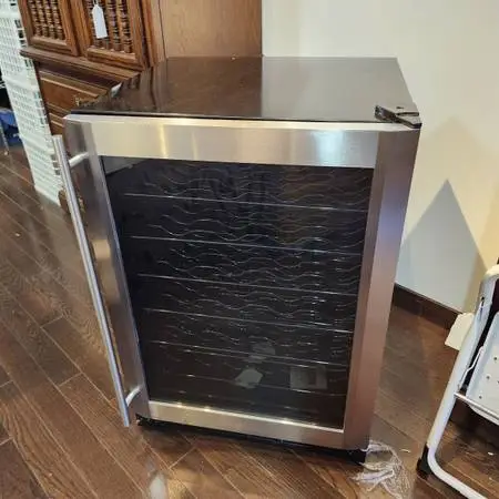 Wine Enthusiast Wine Cooler