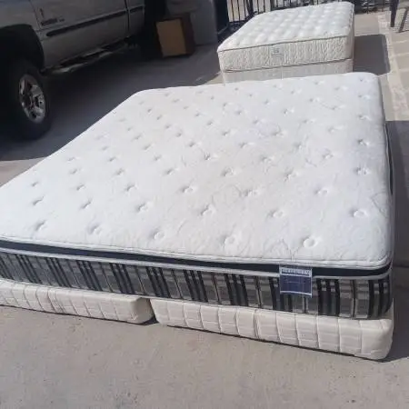 King pillowtop mattress and box spring