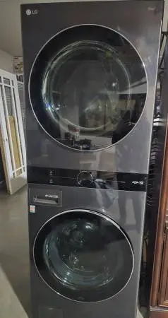 LG WKEX200HBA Washtower (Combo Washer & Dryer