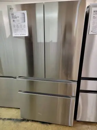 LG 36 in Standard Depth MAX 29.6 Cu Ft 4 Door French Door Smart Refrigerator wit