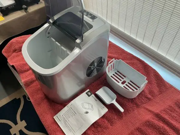 Portable Ice maker machine
