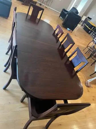 MUST SEE to APPRECIATE! Amish Built & Signed Beautiful hardwood dining room tabl