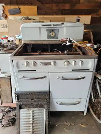 1940s Wedgewood Gas Stove project