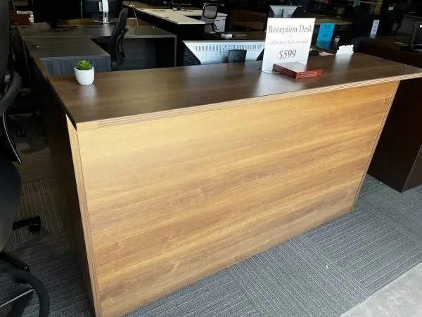Commercial Front Office Reception Counter – Solid Construction
