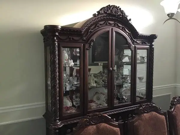 Formal Dinning Set with China Cabinet