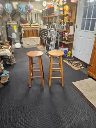 Selling a set of wooden Bar Stools