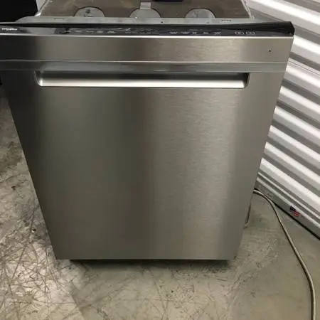 Working - whitlpool 24” Top Control Dishwasher in Stainless Steel