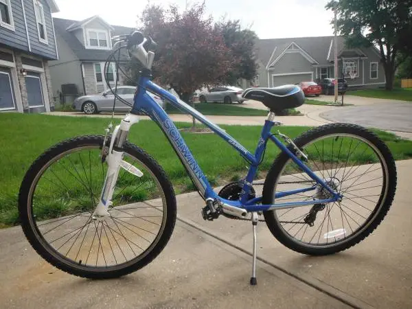 bicycle schwinn 26 bike like new