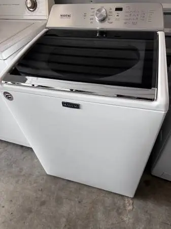 Maytag washer commercial technology with agitator