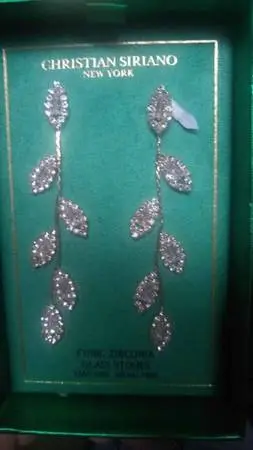 crystaly swarki leaf earrings ,..