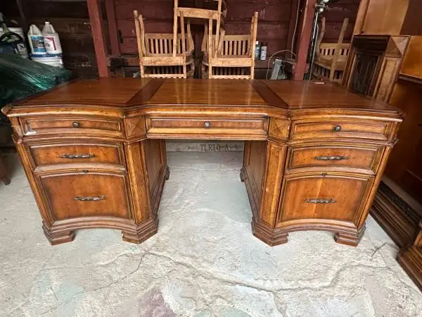 Office executive desk and hutch combo STEAL!
