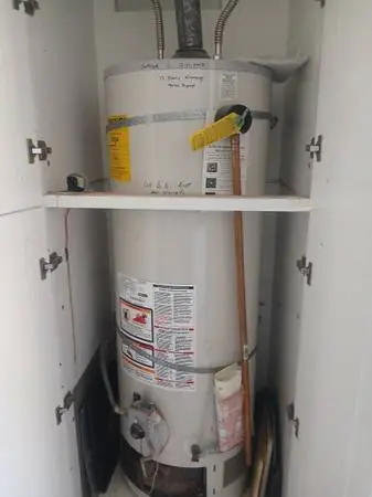 FORTY GALLON WATER HEATER