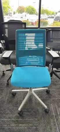 Steelcase Fully Loaded Think V2 w/ 4D Arms