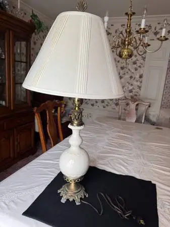 Vintage Ceramic and Brass Table Lamp was $40