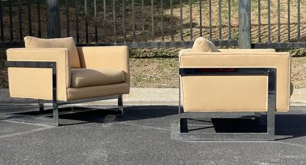Pair of Milo Baughman lounge chairs
