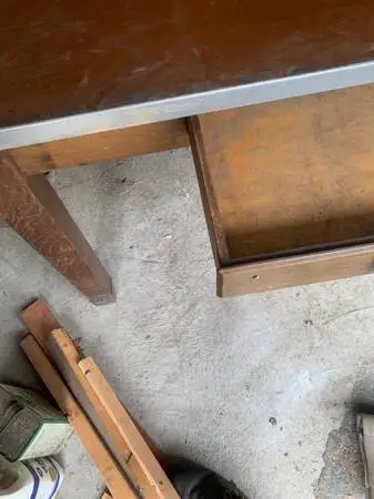 Library table