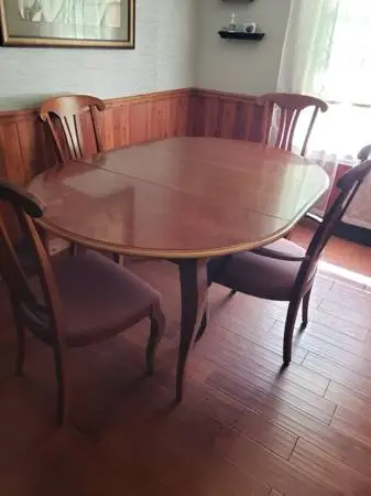 Dining set