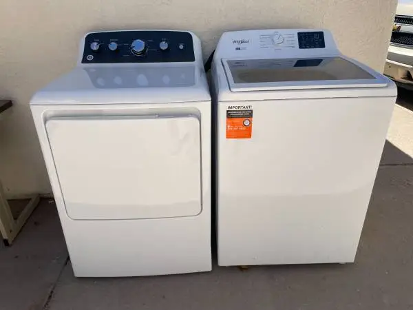 Washer and Gas Dryer