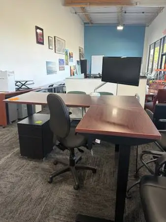 L-SHAPE HEIGHT ADJUSTABLE DESK