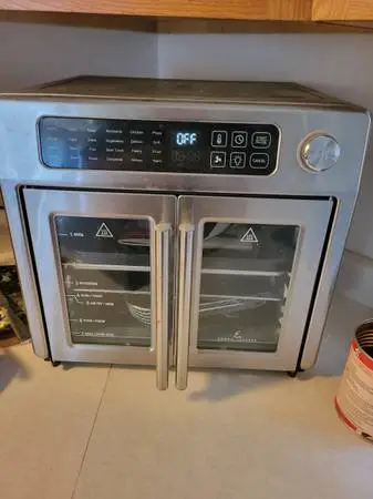 Air fryer with Rotary and equipment.