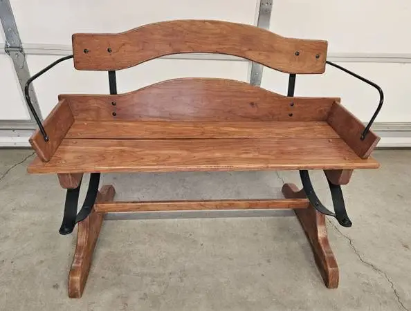 Buckboard bench