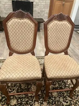 Acme host chairs