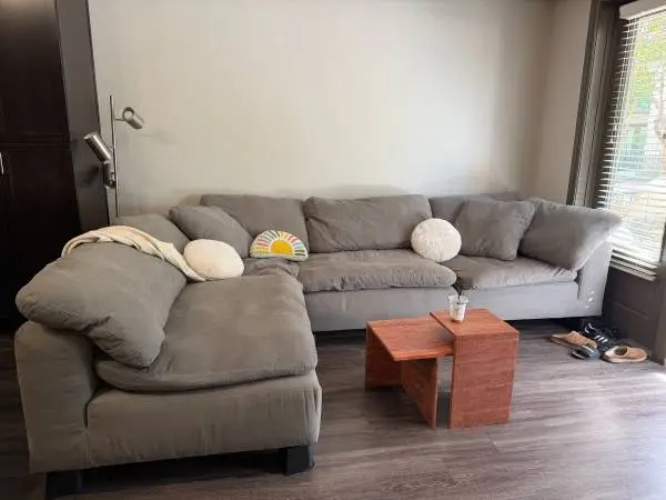 Sofa Set for sale!