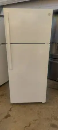 GE Top Freezer Refrigerator
