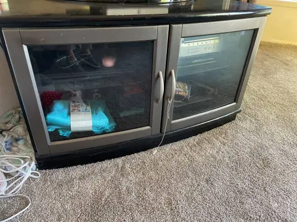 Tv stand