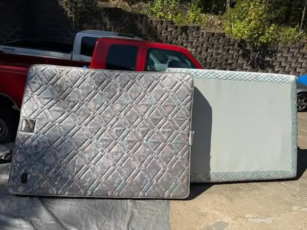 Queen Mattress and Box Springs