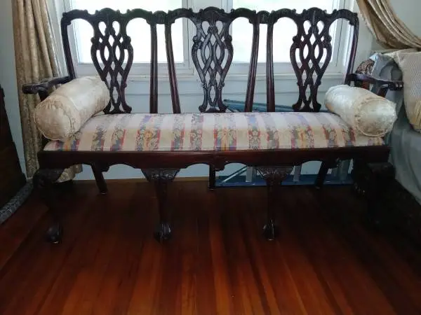 Louis the 15th Antique Couch