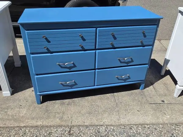 Lightweight wood 4 drawer dresser #1950
