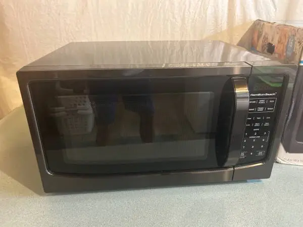 Hamilton Beach 1.6 cu ft Microwave Oven