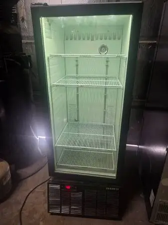 Habco mfg 12 cubic feet glass door commercial merchandiser cooler refr