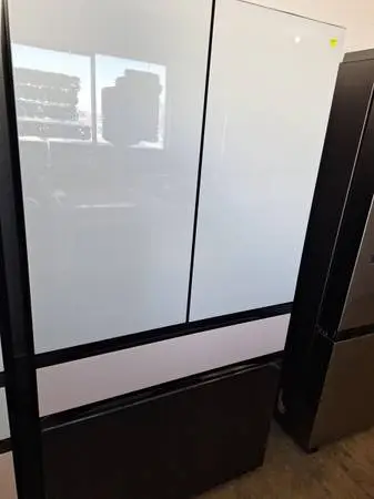 Brand New Samsung Bespoke 4-Door Flex Refrigerator w/warranty